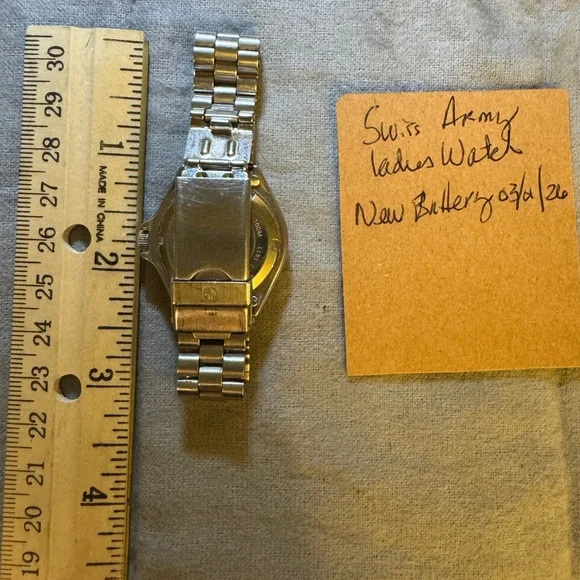 Ladies Watch - Silver - Picture 8 of 9